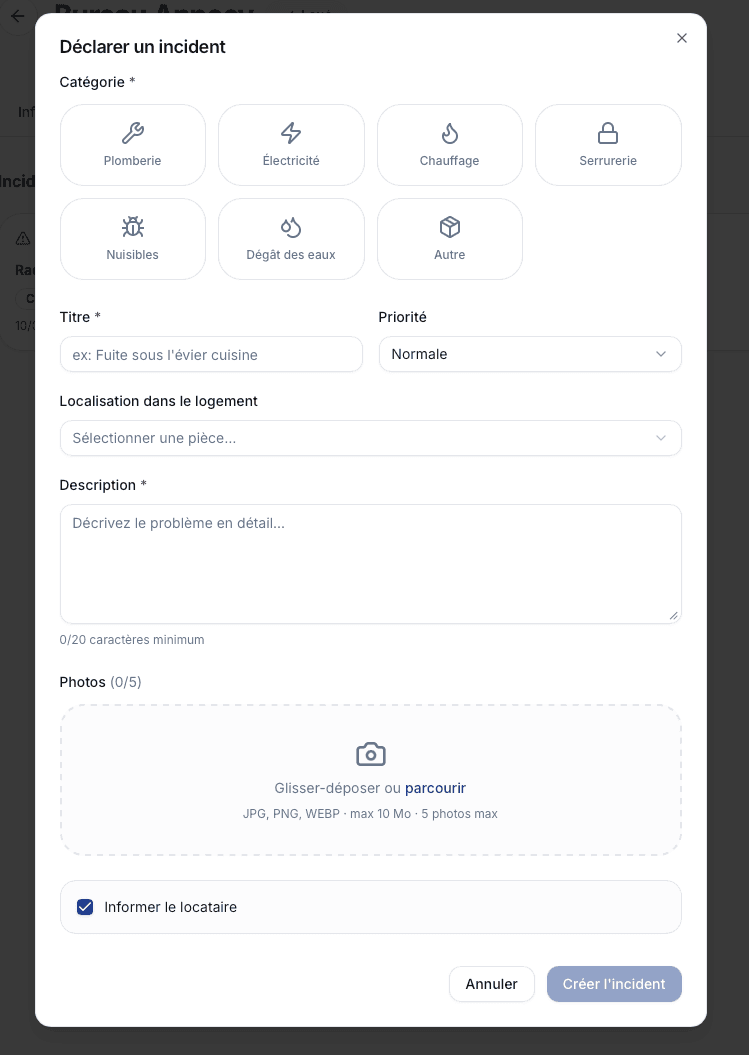 Formulaire de déclaration d'incident avec catégories et upload de photos